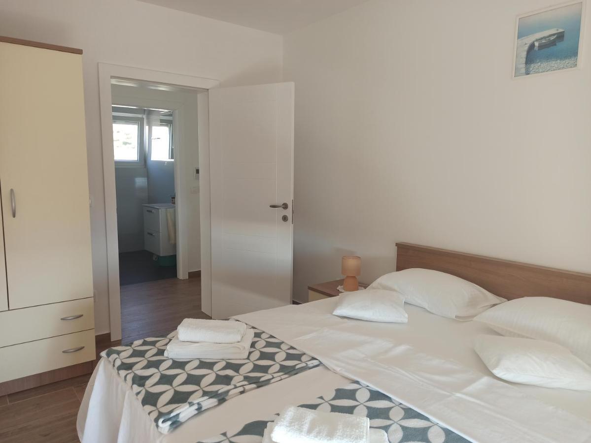 Apartment Bolanca Primošten Kültér fotó